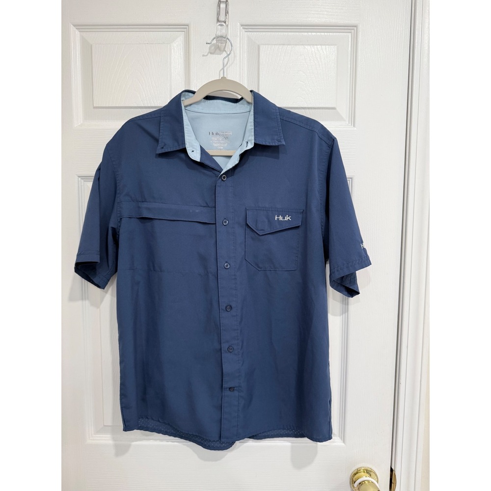 Huk Mens Short Sleeve Button Down Fishing Shirt Blue Ventilated Mesh Back Size M